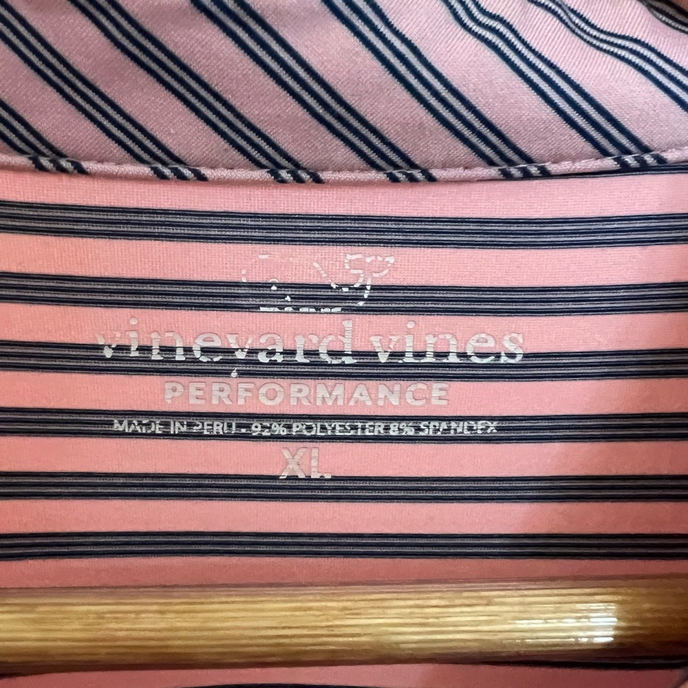 Performance Vineyard Vines Polo - image 2